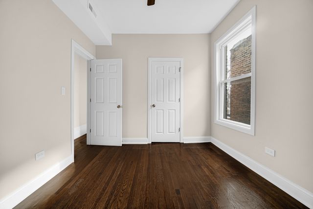 7011 S Prairie Avenue 2, Chicago, IL 60637