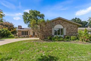 2495 Holtman Drive NE, Grand Rapids, MI 49525