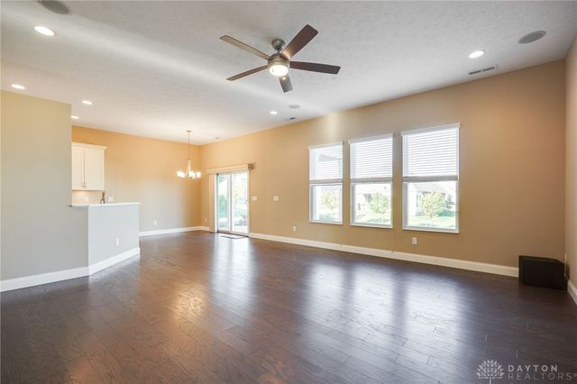 476 Carrick Drive, Dayton, OH 45458