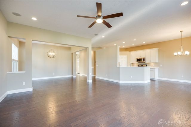 476 Carrick Drive, Dayton, OH 45458