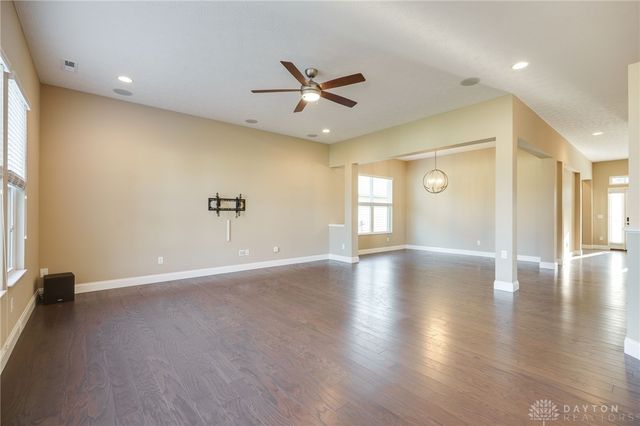 476 Carrick Drive, Dayton, OH 45458