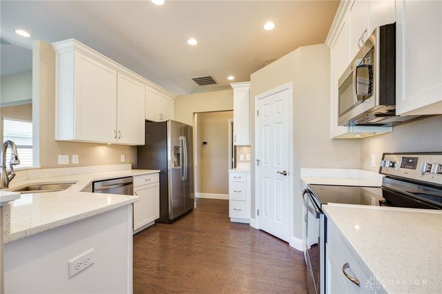 476 Carrick Drive, Dayton, OH 45458