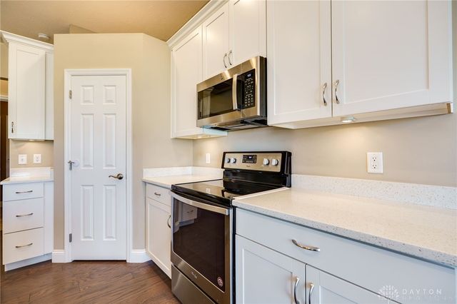 476 Carrick Drive, Dayton, OH 45458