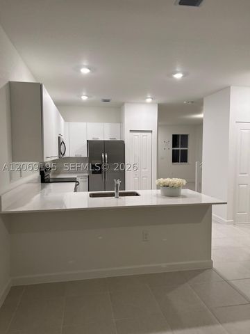 12613 NW 23rd Pl 0, Miami, FL 33167