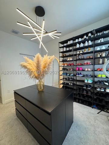 12613 NW 23rd Pl 0, Miami, FL 33167