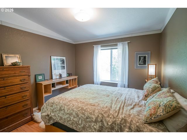 28285 SPENCER CREEK Rd, Eugene, OR 97405