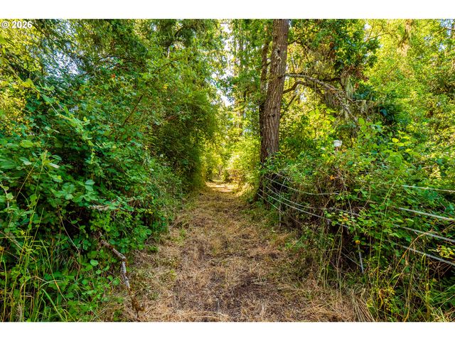28285 SPENCER CREEK Rd, Eugene, OR 97405