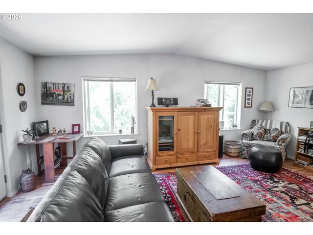 28285 SPENCER CREEK Rd, Eugene, OR 97405