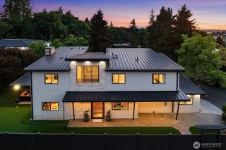 107 6th Street S, Kirkland, WA 98033