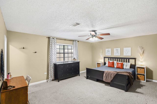 1402 Levee Drive, Houma, LA 70360