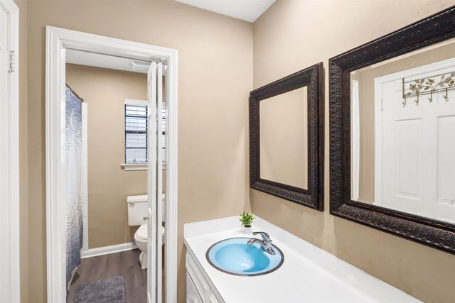 1402 Levee Drive, Houma, LA 70360