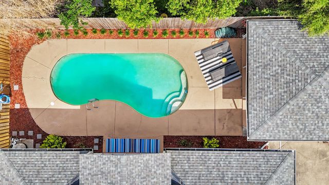 1402 Levee Drive, Houma, LA 70360