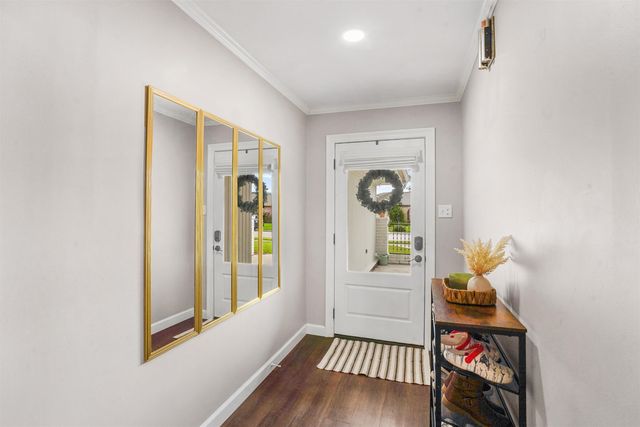 1402 Levee Drive, Houma, LA 70360