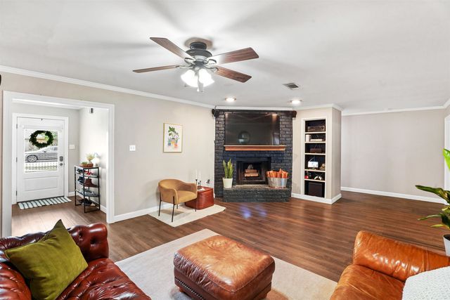 1402 Levee Drive, Houma, LA 70360