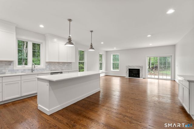 21 Angela Lane, Willington, CT 06279