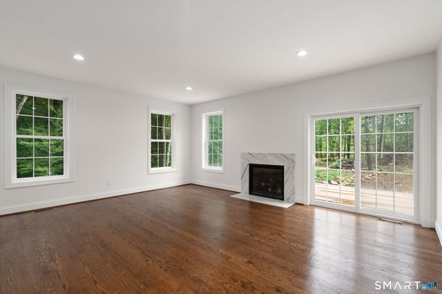 21 Angela Lane, Willington, CT 06279