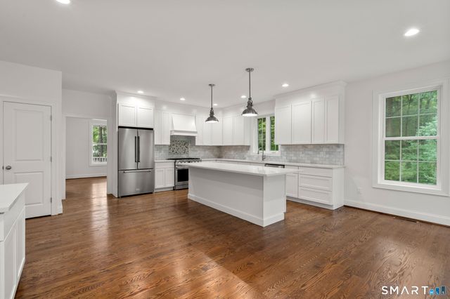 21 Angela Lane, Willington, CT 06279
