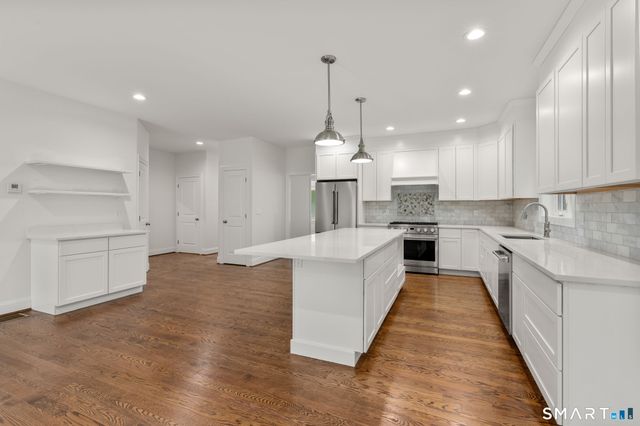 21 Angela Lane, Willington, CT 06279