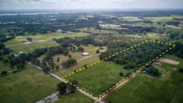 22450 CR 4117, Frankston, TX 75763