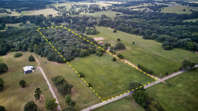 22450 CR 4117, Frankston, TX 75763