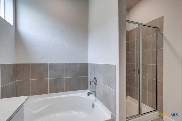 2533 Heritance Pass, Seguin, TX 78155