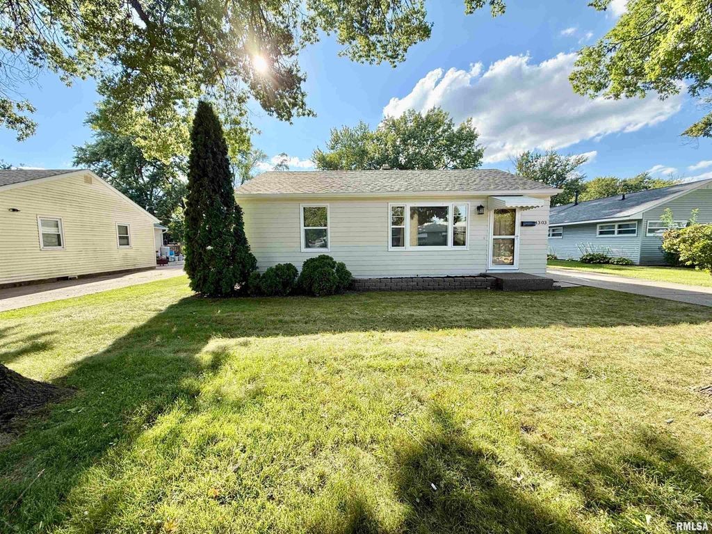 4303 7TH Street, East Moline, IL 61244