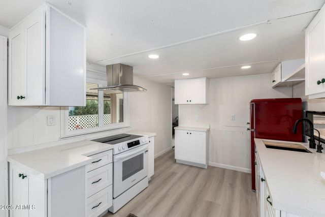 1707 S 72ND Street, Mesa, AZ 85209