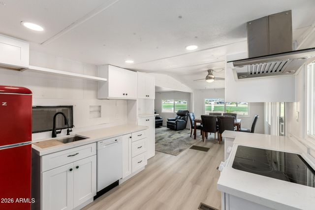 1707 S 72ND Street, Mesa, AZ 85209