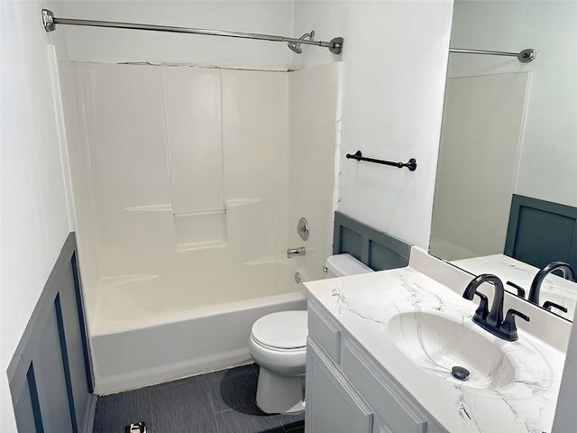 32593 W 172ND Terrace, Gardner, KS 66030