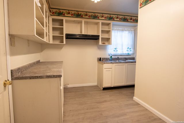 122 Osage, San Antonio, TX 78207