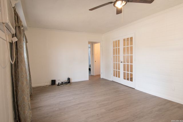 122 Osage, San Antonio, TX 78207