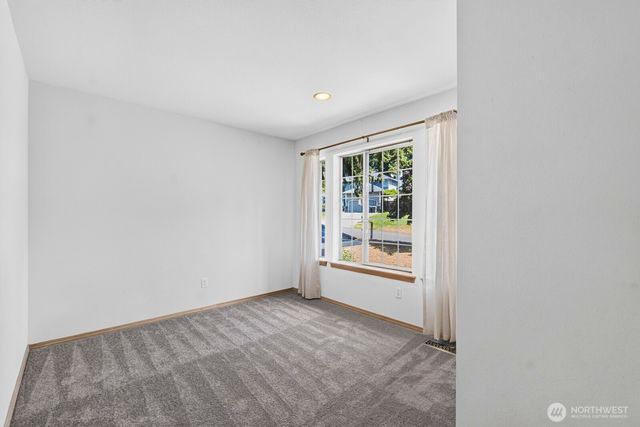 3516 97th Avenue E, Edgewood, WA 98371