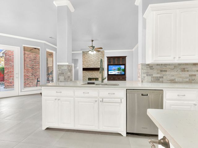 10222 Plainsman Lane, Frisco, TX 75035