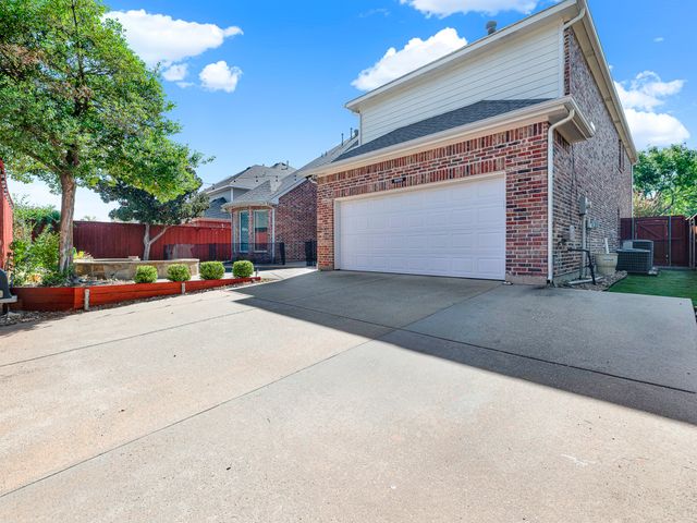 10222 Plainsman Lane, Frisco, TX 75035