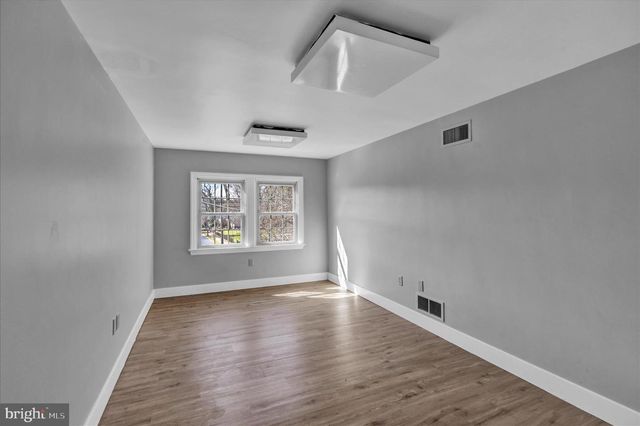 1055 COLUMBIA AVE, Lancaster, PA 17603
