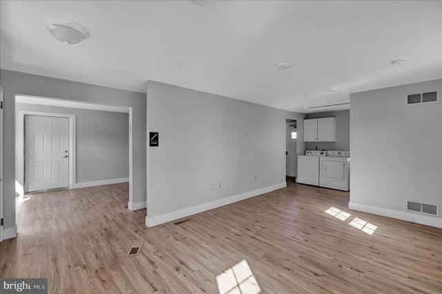 1055 COLUMBIA AVE, Lancaster, PA 17603