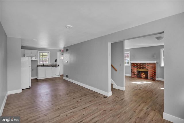 1055 COLUMBIA AVE, Lancaster, PA 17603