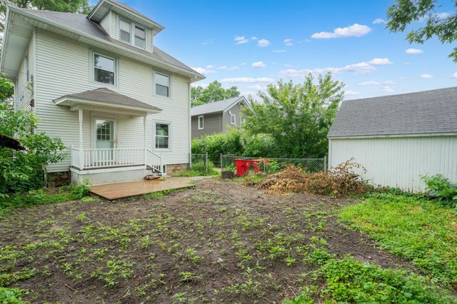119 13th Avenue SE, Rochester, MN 55904