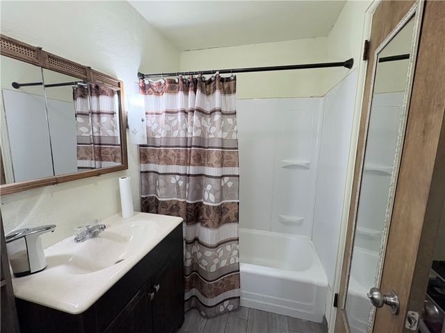 562 Firethorne Dr, Monroeville, PA 15146