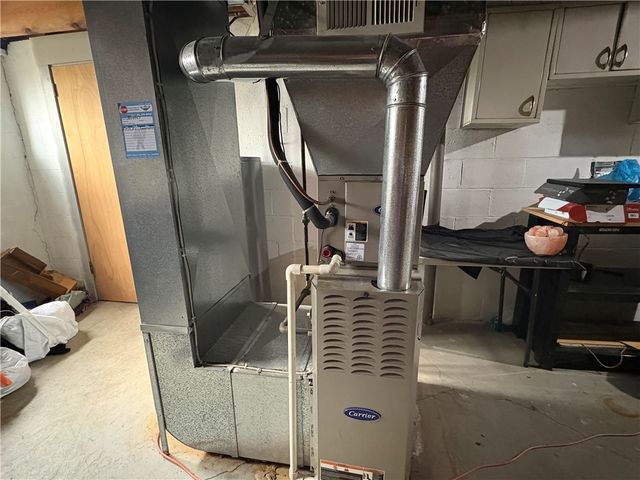 562 Firethorne Dr, Monroeville, PA 15146