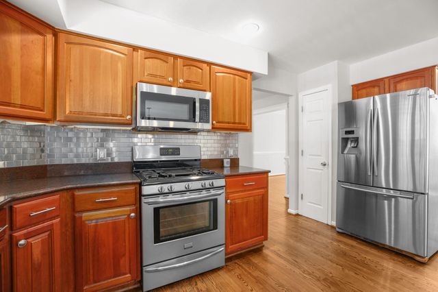 10205 N HAMPTON LN, Fredericksburg, VA 22408
