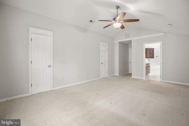 10205 N HAMPTON LN, Fredericksburg, VA 22408