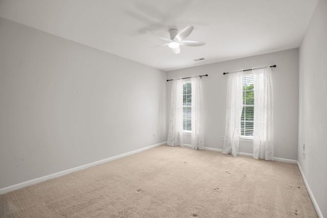 10205 N HAMPTON LN, Fredericksburg, VA 22408