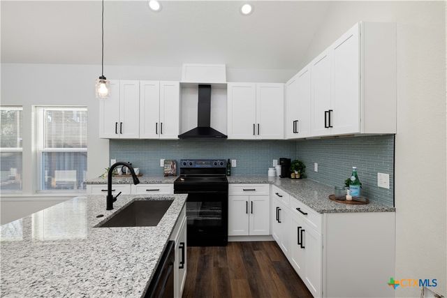1310 Mountain Top Loop, Canyon Lake, TX 78133