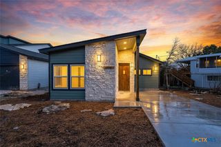 1310 Mountain Top Loop, Canyon Lake, TX 78133