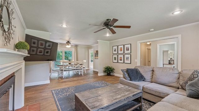 25 Lonsdale Drive, Bella Vista, AR 72715
