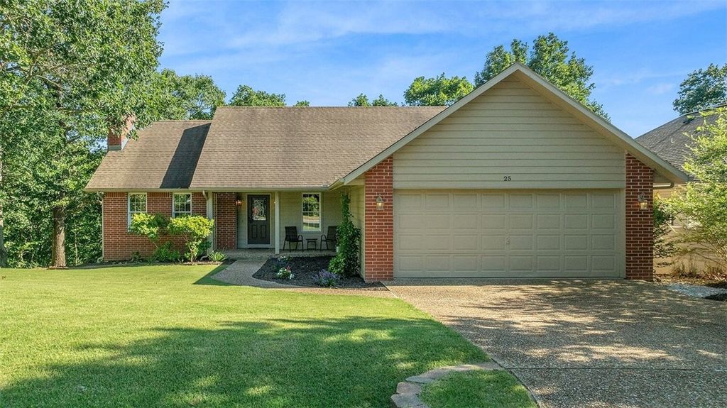 25 Lonsdale Drive, Bella Vista, AR 72715