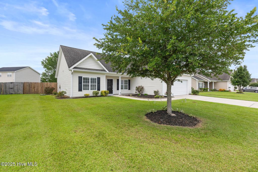 217 Emerald Ridge Road, Jacksonville, NC 28546