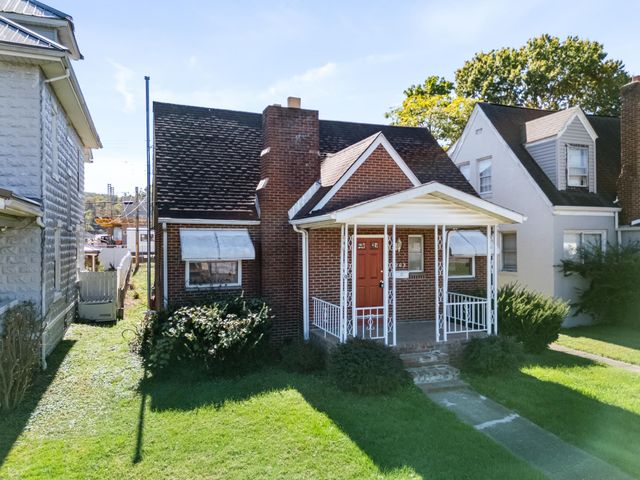 3203 Bradley Road, Huntington, WV 25704