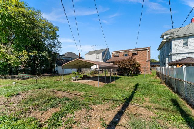 3203 Bradley Road, Huntington, WV 25704